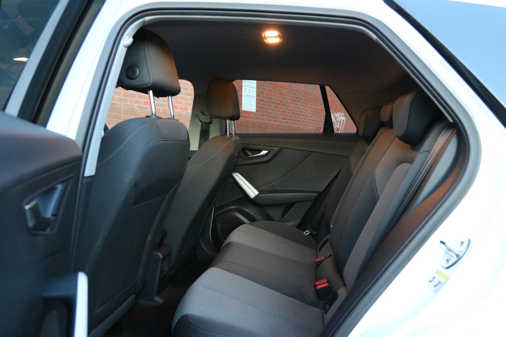 Audi Q2 1.0 TFSI SE SUV 5dr Petrol Manual Euro 6 (s/s) (116 ps)