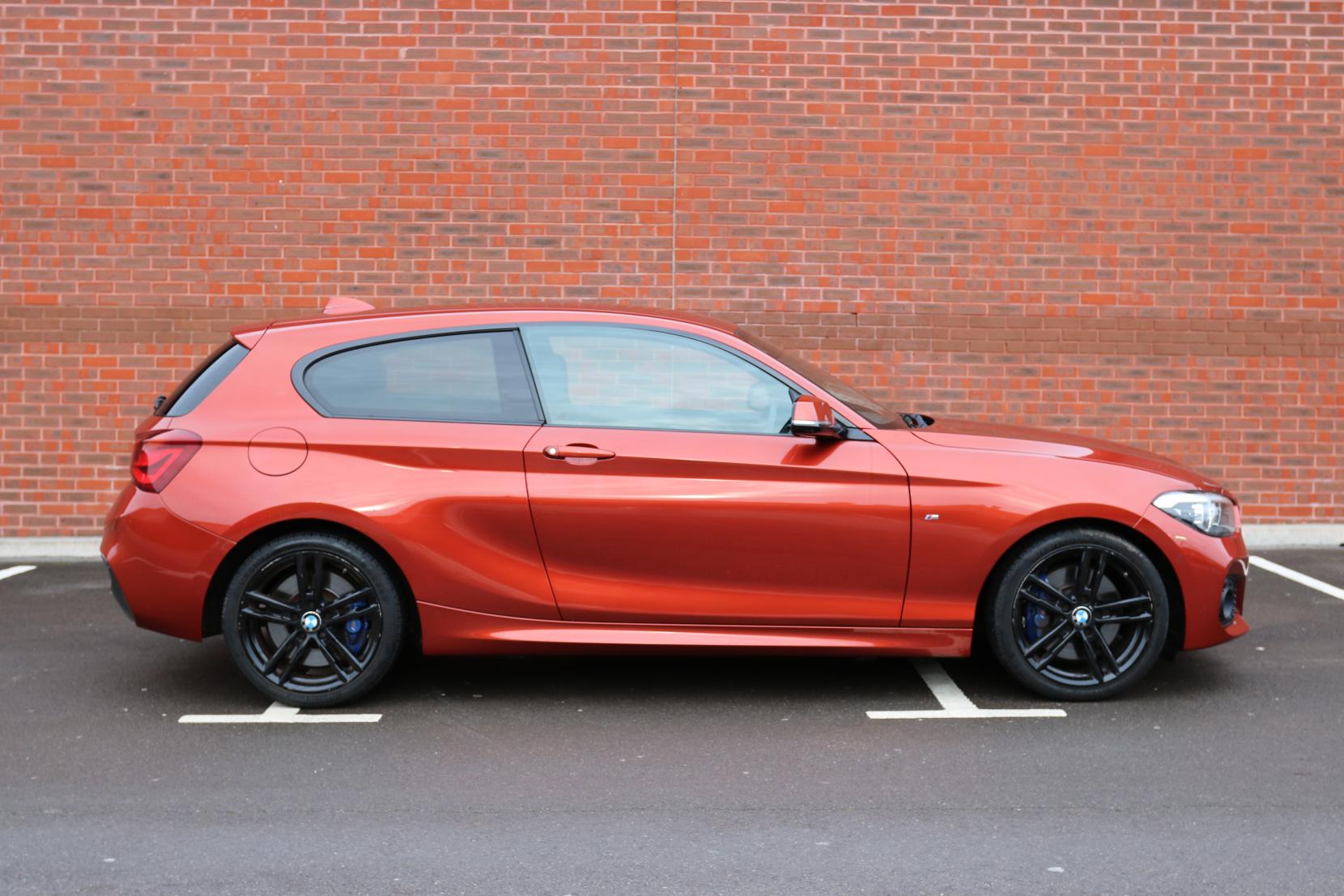 BMW 1 Series 2.0 118d M Sport Shadow Edition Hatchback 3dr Diesel Auto Euro 6 (s/s) (150 ps)
