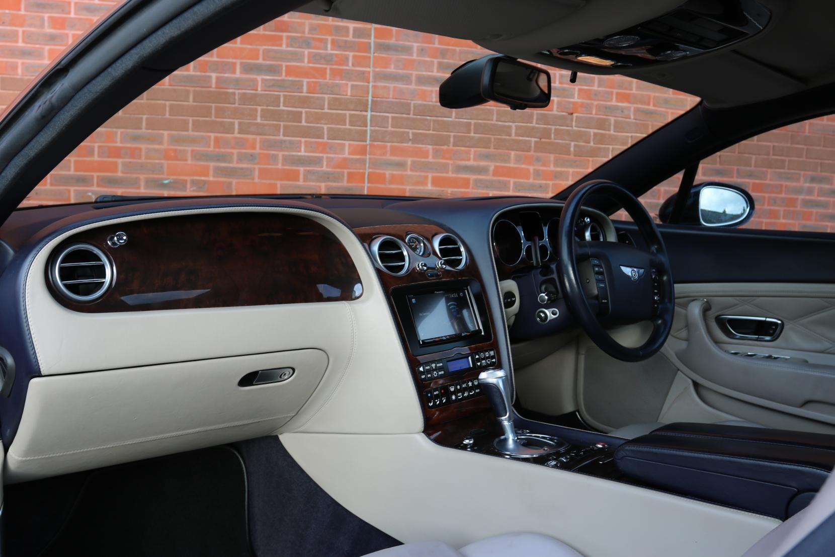 Bentley Continental 6.0 GT Coupe 2dr Petrol Automatic (410 g/km, 552 bhp)