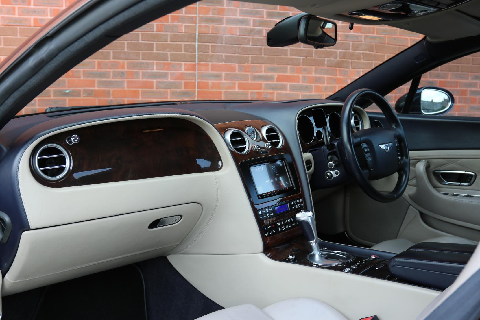 Bentley Continental 6.0 GT Coupe 2dr Petrol Automatic (410 g/km, 552 bhp)