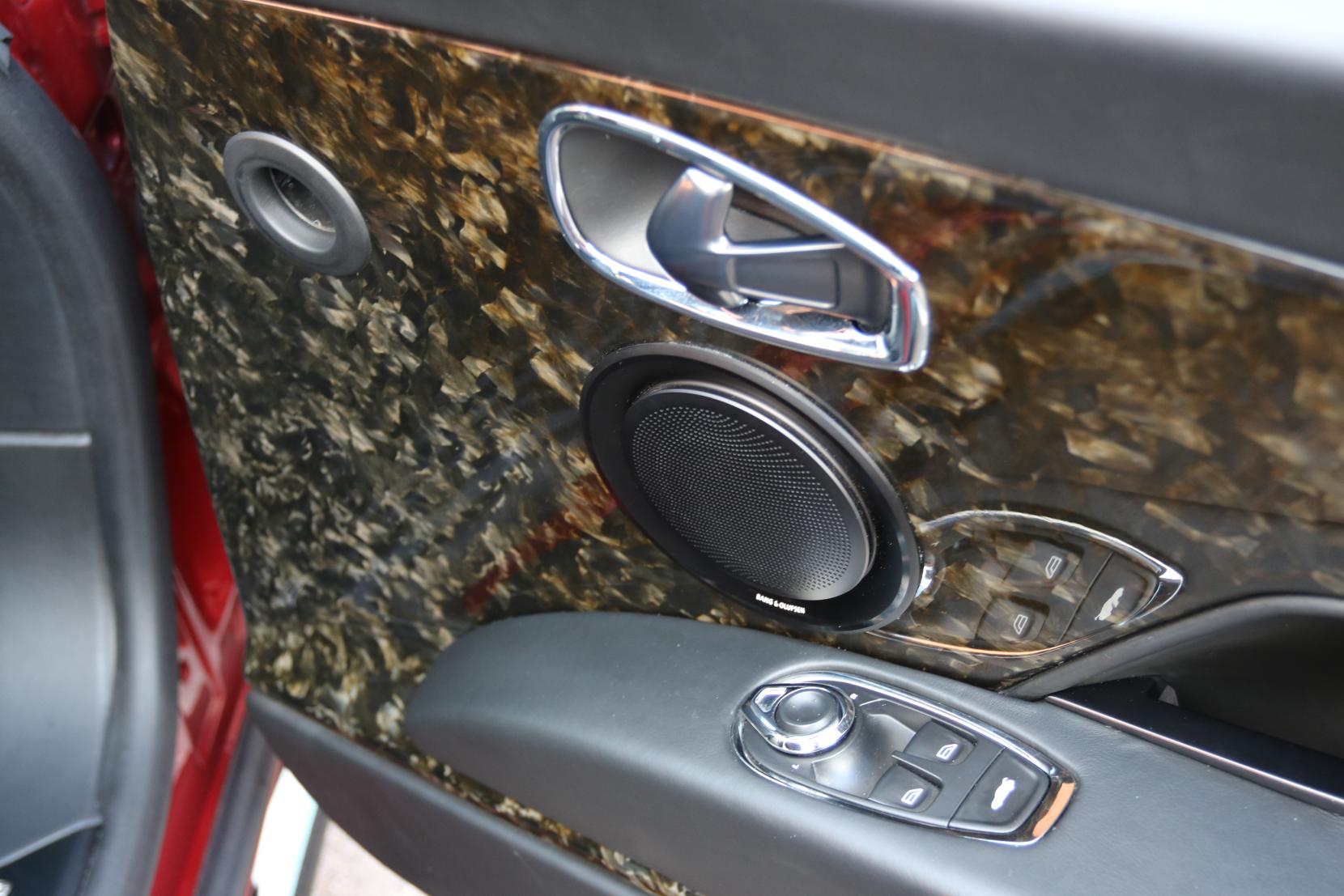 Aston Martin DB11 5.2 V12 Coupe 2dr Petrol Auto Euro 6 (s/s) (608 ps)