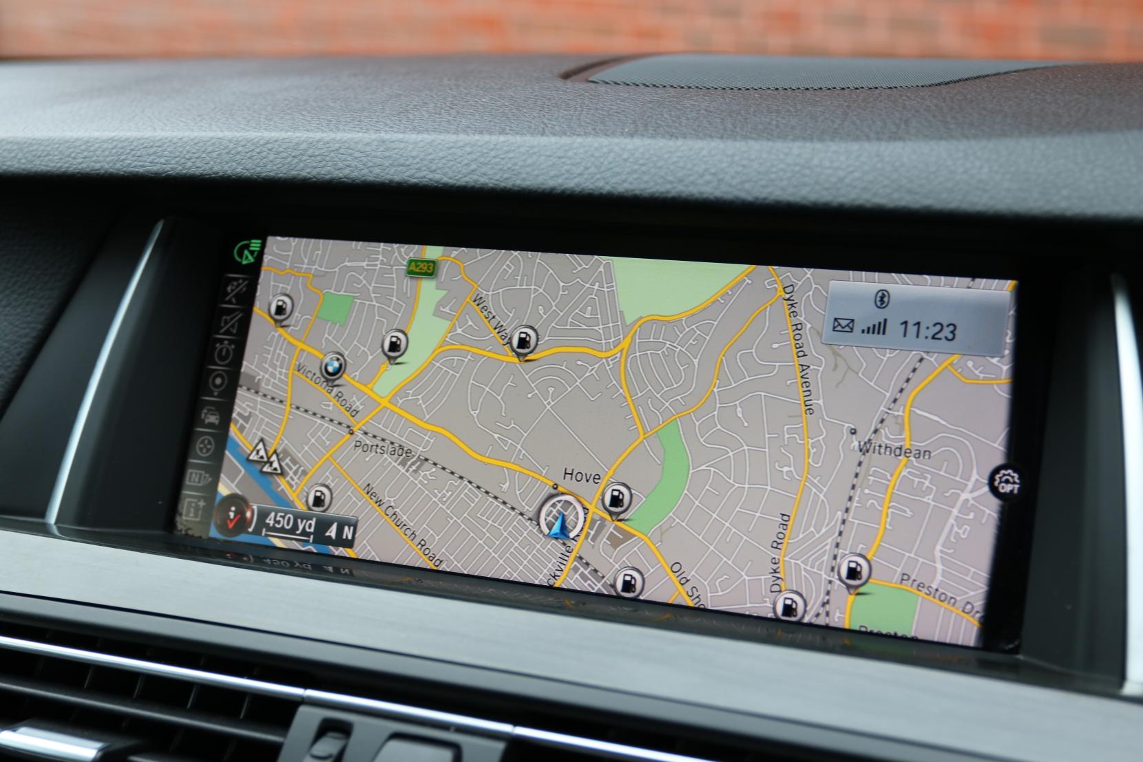 BMW 5 Series 3.0 530d M Sport Touring 5dr Diesel Auto Euro 6 (s/s) (258 ps)