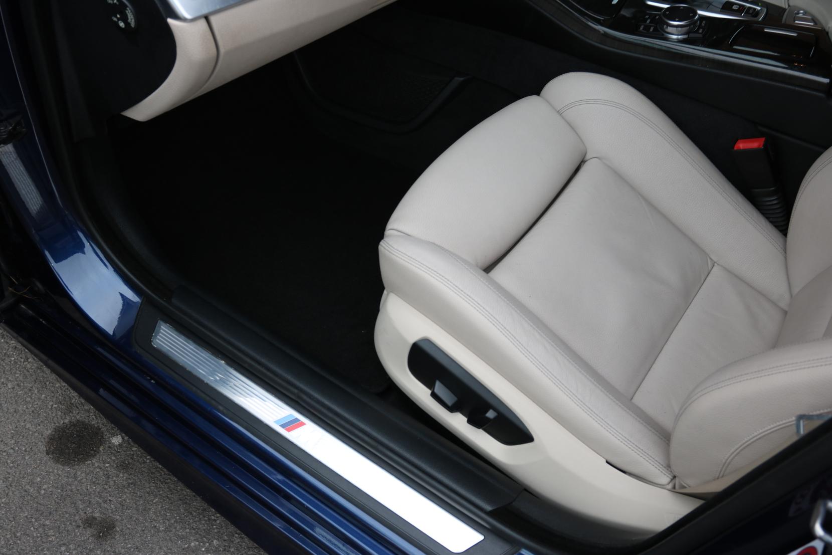 BMW 5 Series 3.0 530d M Sport Touring 5dr Diesel Auto Euro 6 (s/s) (258 ps)