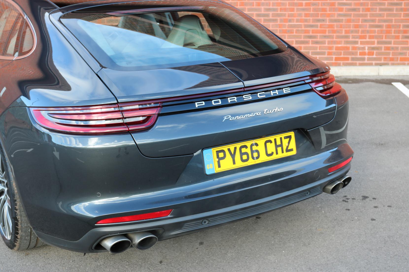 Porsche Panamera 4.0T V8 Turbo Saloon 5dr Petrol PDK 4WD Euro 6 (s/s) (550 ps)