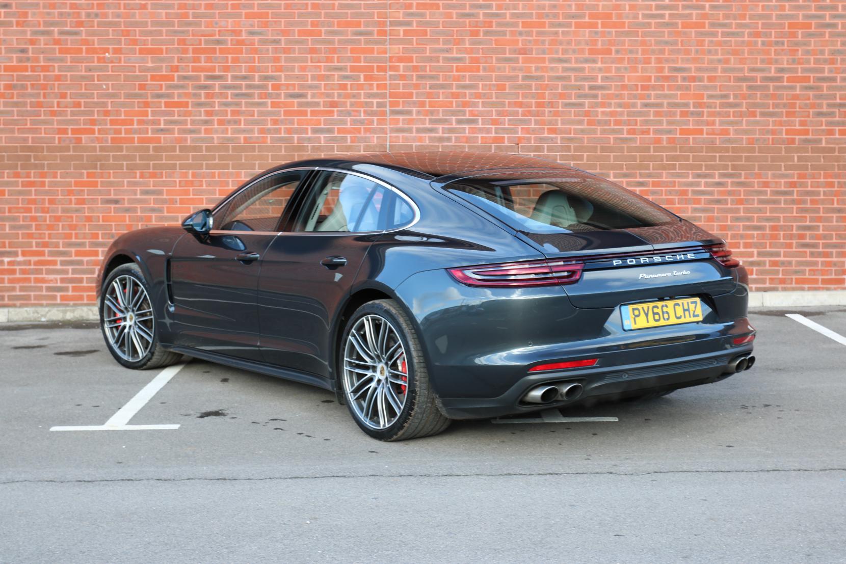 Porsche Panamera 4.0T V8 Turbo Saloon 5dr Petrol PDK 4WD Euro 6 (s/s) (550 ps)