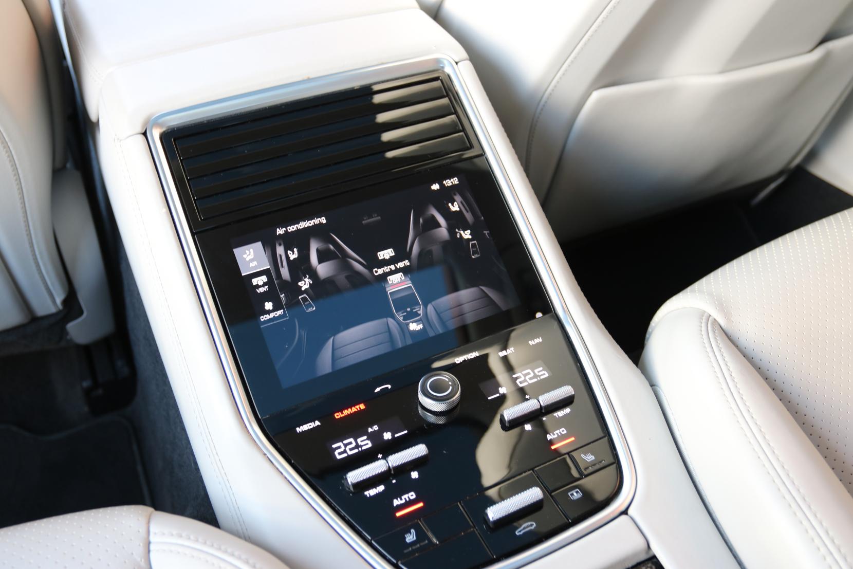 Porsche Panamera 4.0T V8 Turbo Saloon 5dr Petrol PDK 4WD Euro 6 (s/s) (550 ps)