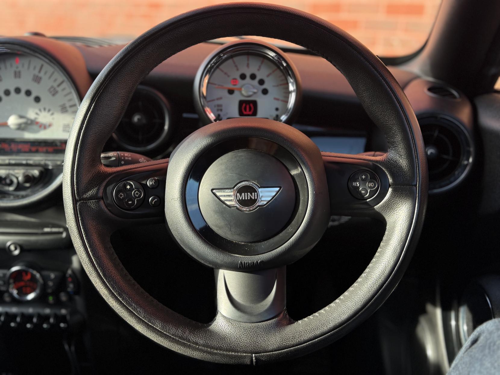 MINI Coupe 1.6 Cooper Coupe 2dr Petrol Manual Euro 5 (s/s) (122 ps)