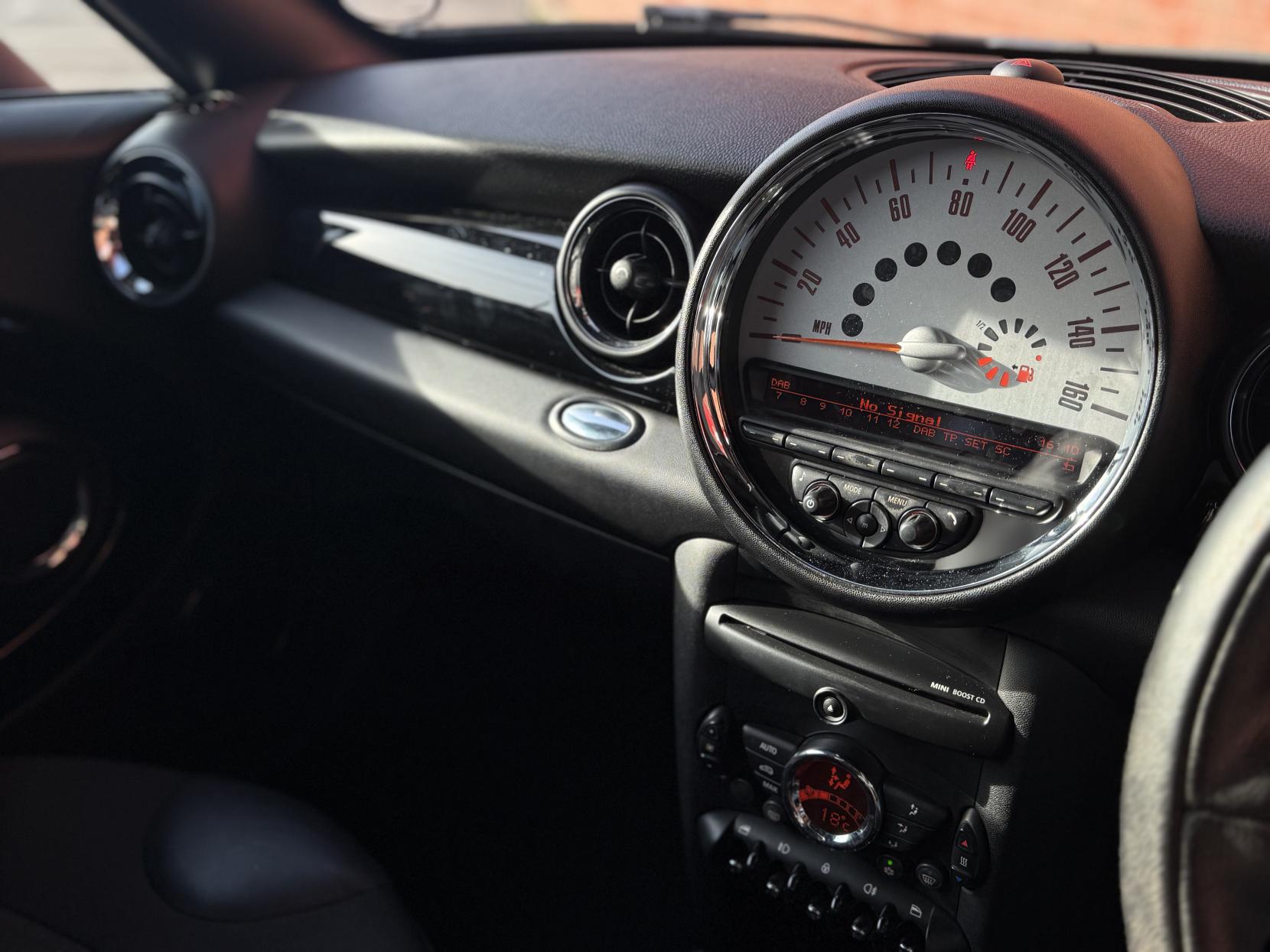 MINI Coupe 1.6 Cooper Coupe 2dr Petrol Manual Euro 5 (s/s) (122 ps)