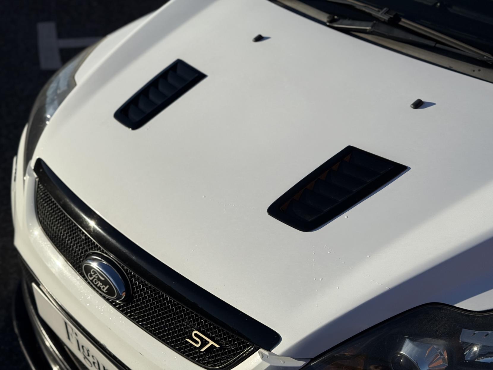 Ford Focus 2.5 SIV ST-3 Hatchback 3dr Petrol Manual (224 g/km, 221 bhp)