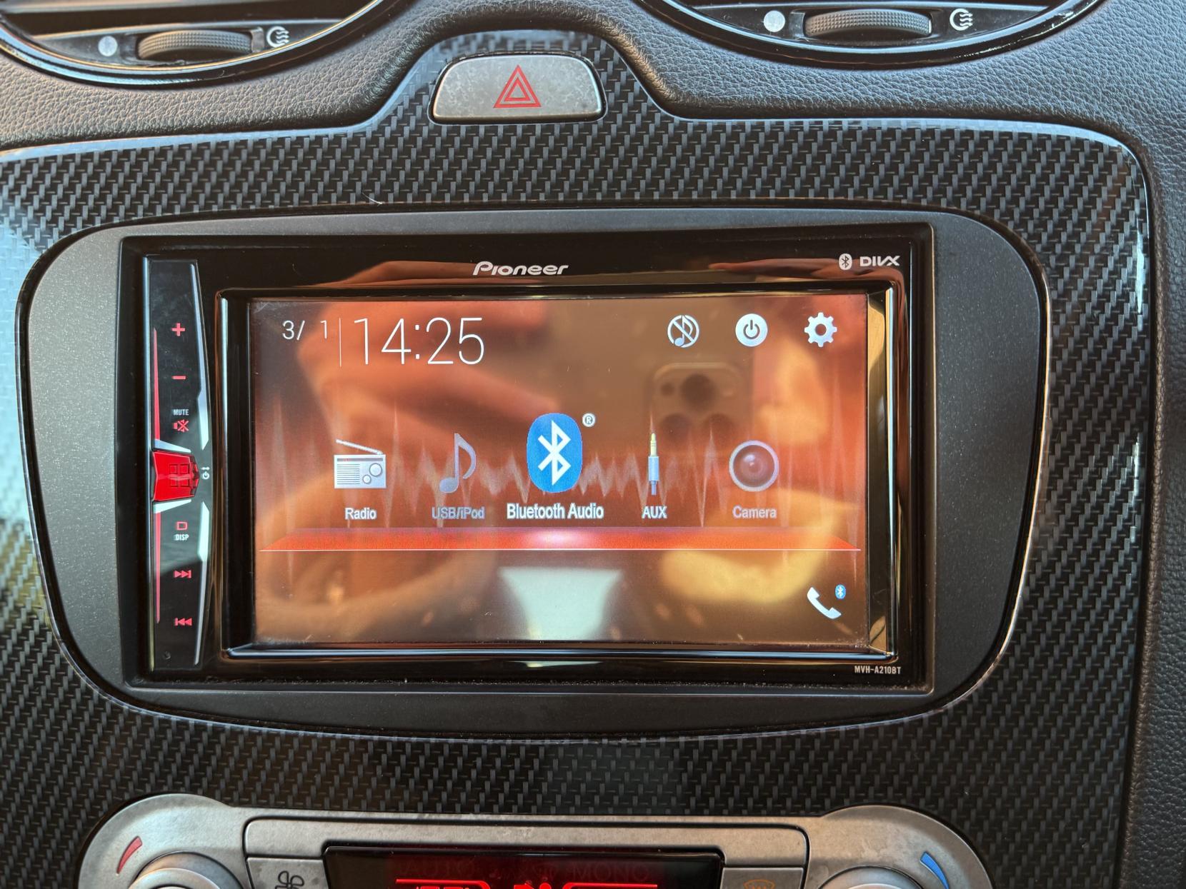 Ford Focus 2.5 SIV ST-3 Hatchback 3dr Petrol Manual (224 g/km, 221 bhp)