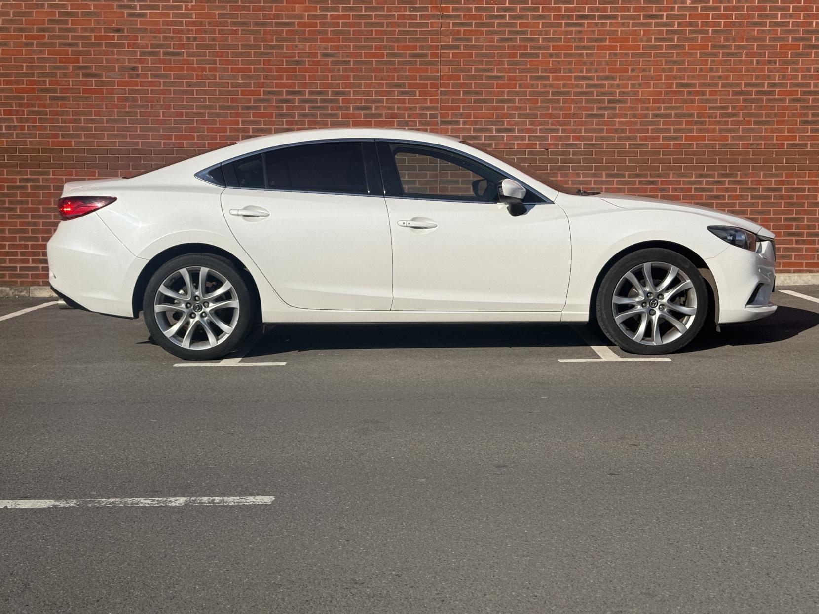 Mazda Mazda6 2.2 SKYACTIV-D Sport Nav Saloon 4dr Diesel Auto Euro 6 (s/s) (175 ps)