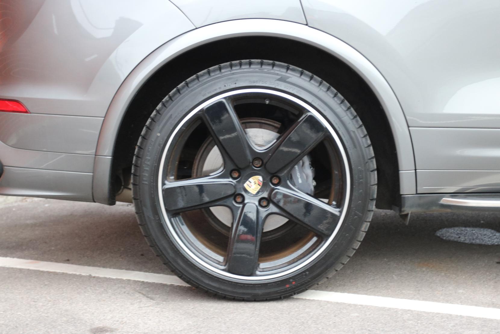 Porsche Cayenne 3.0 TD V6 SUV 5dr Diesel TiptronicS 4WD Euro 6 (s/s) (262 ps)