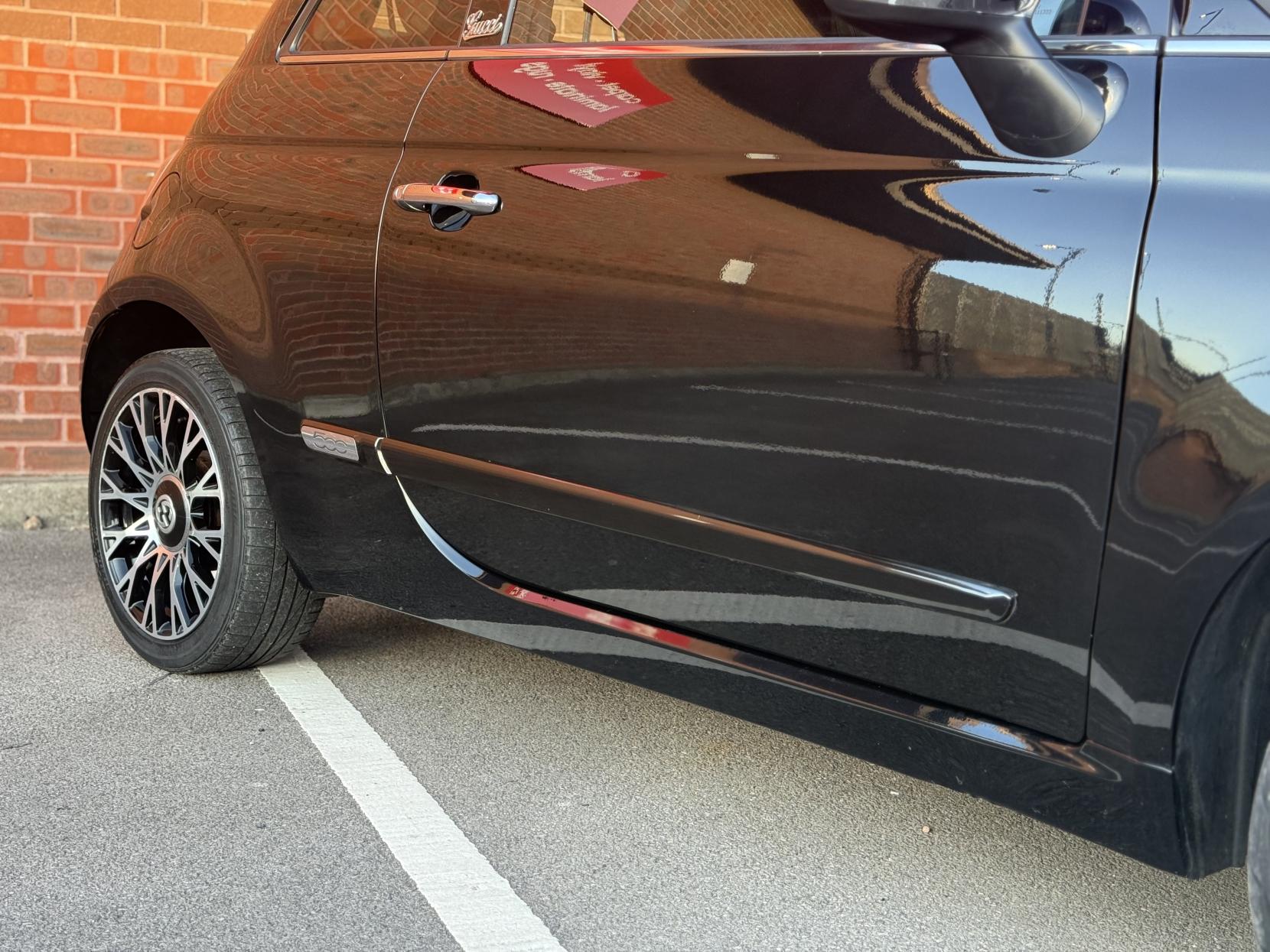 Fiat 500C 1.2 byGucci Convertible 2dr Petrol Manual Euro 5 (s/s) (69 bhp)