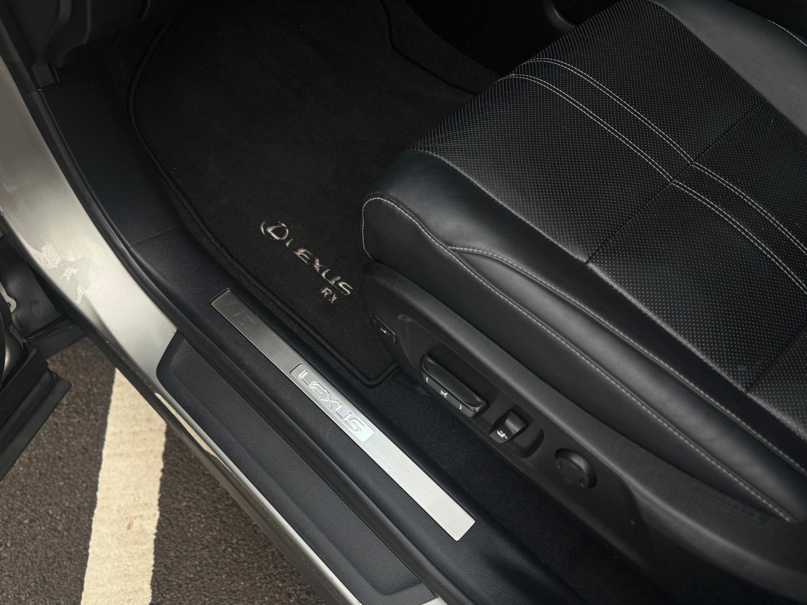 Lexus RX 3.5 450h V6 Premier SUV 5dr Petrol Hybrid CVT 4WD Euro 6 (s/s) (313 ps)