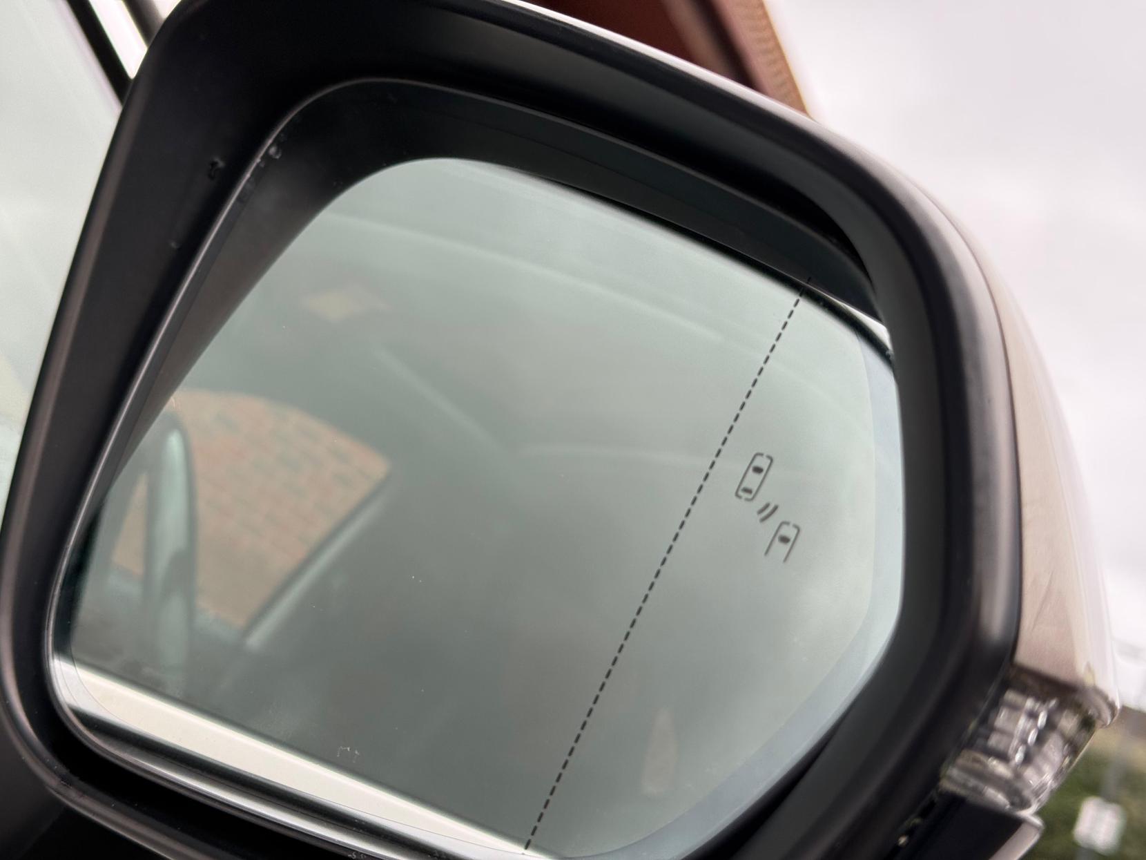 Lexus RX 3.5 450h V6 Premier SUV 5dr Petrol Hybrid CVT 4WD Euro 6 (s/s) (313 ps)