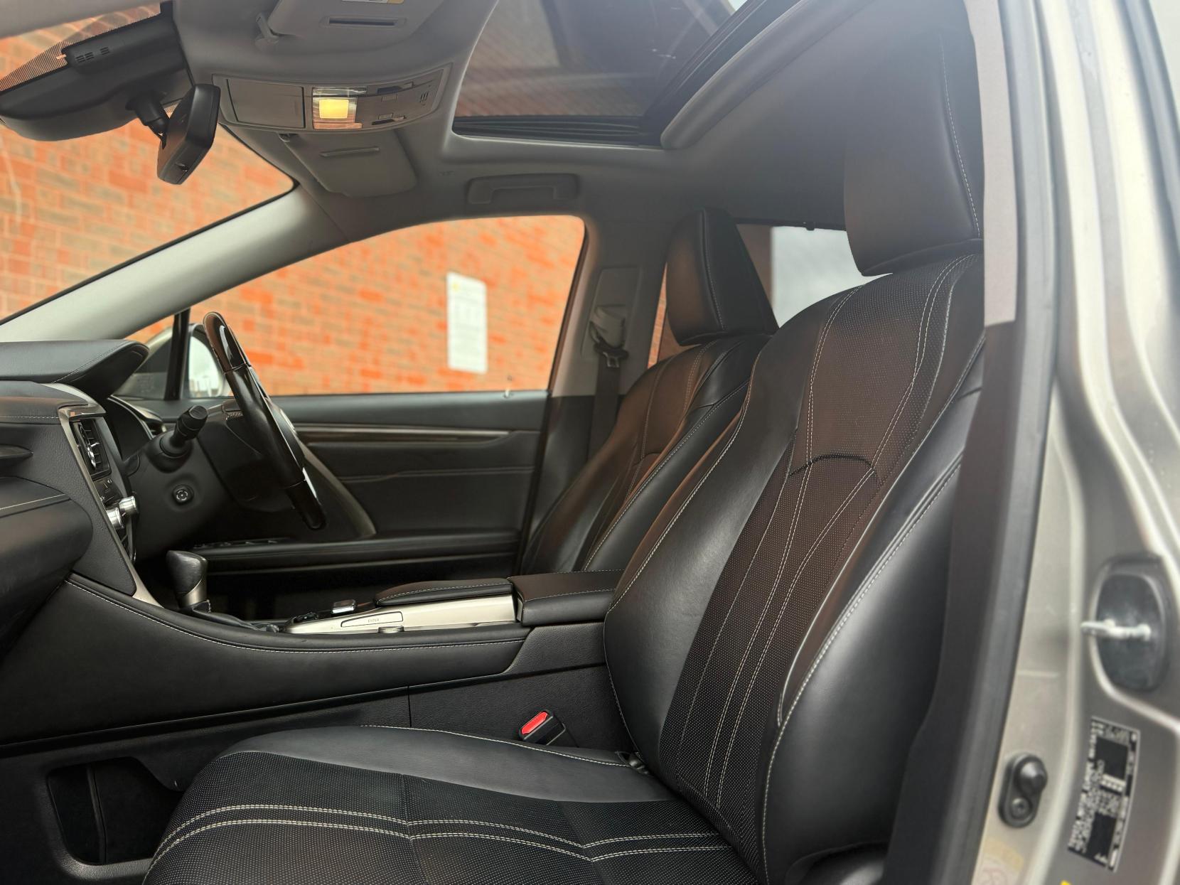 Lexus RX 3.5 450h V6 Premier SUV 5dr Petrol Hybrid CVT 4WD Euro 6 (s/s) (313 ps)