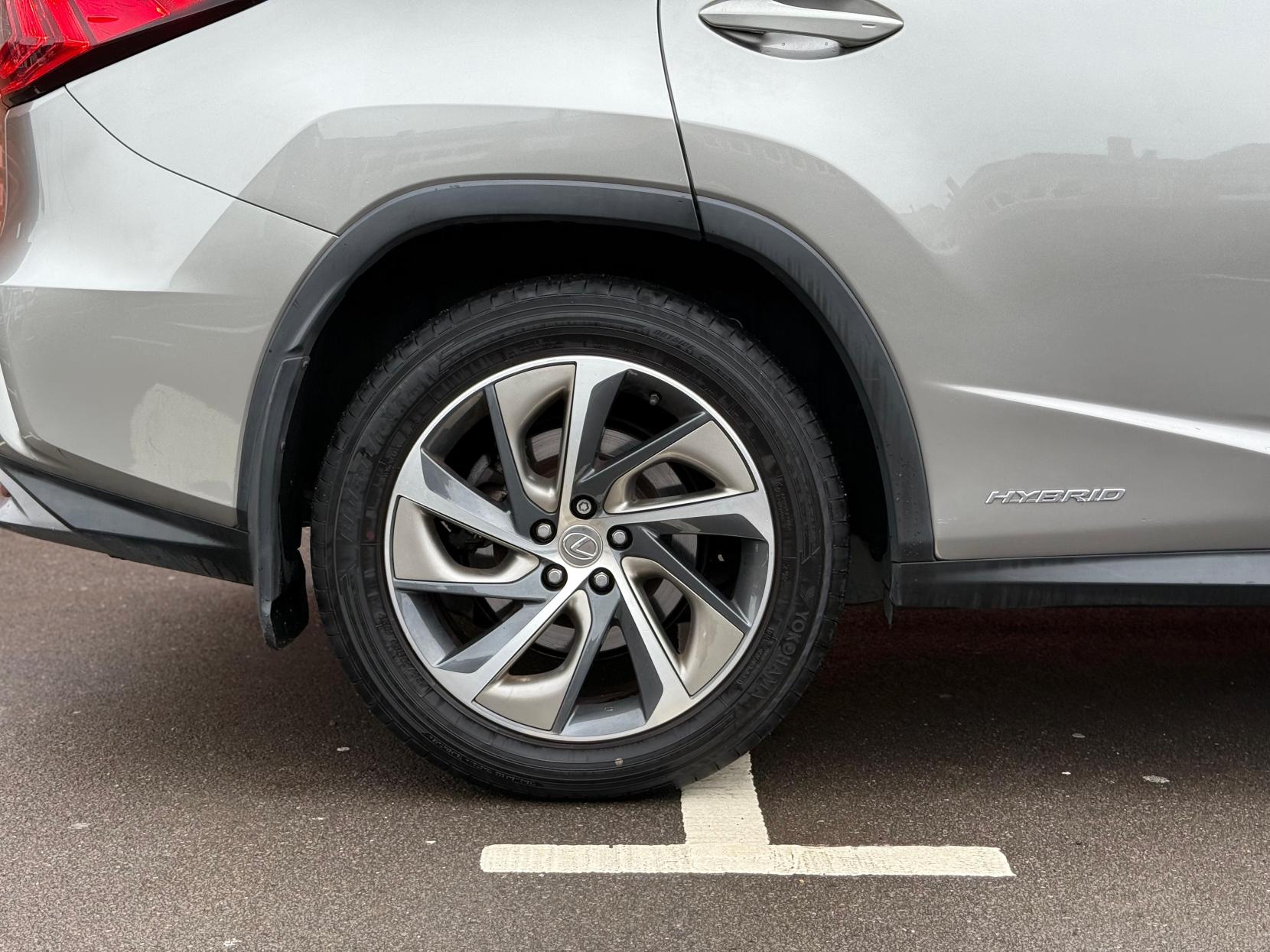 Lexus RX 3.5 450h V6 Premier SUV 5dr Petrol Hybrid CVT 4WD Euro 6 (s/s) (313 ps)