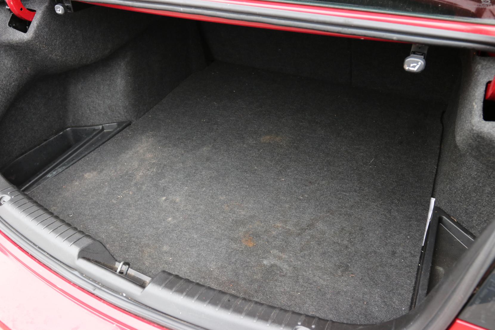 Mazda Mazda6 2.2 SKYACTIV-D Sport Saloon 4dr Diesel Manual Euro 6 (s/s) (175 ps)