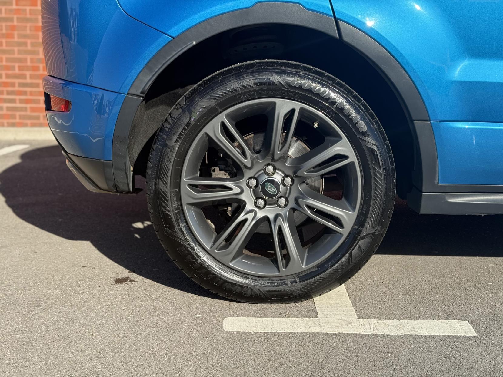 Land Rover Range Rover Evoque 2.0 TD4 Landmark SUV 5dr Diesel Auto 4WD Euro 6 (s/s) (180 ps)