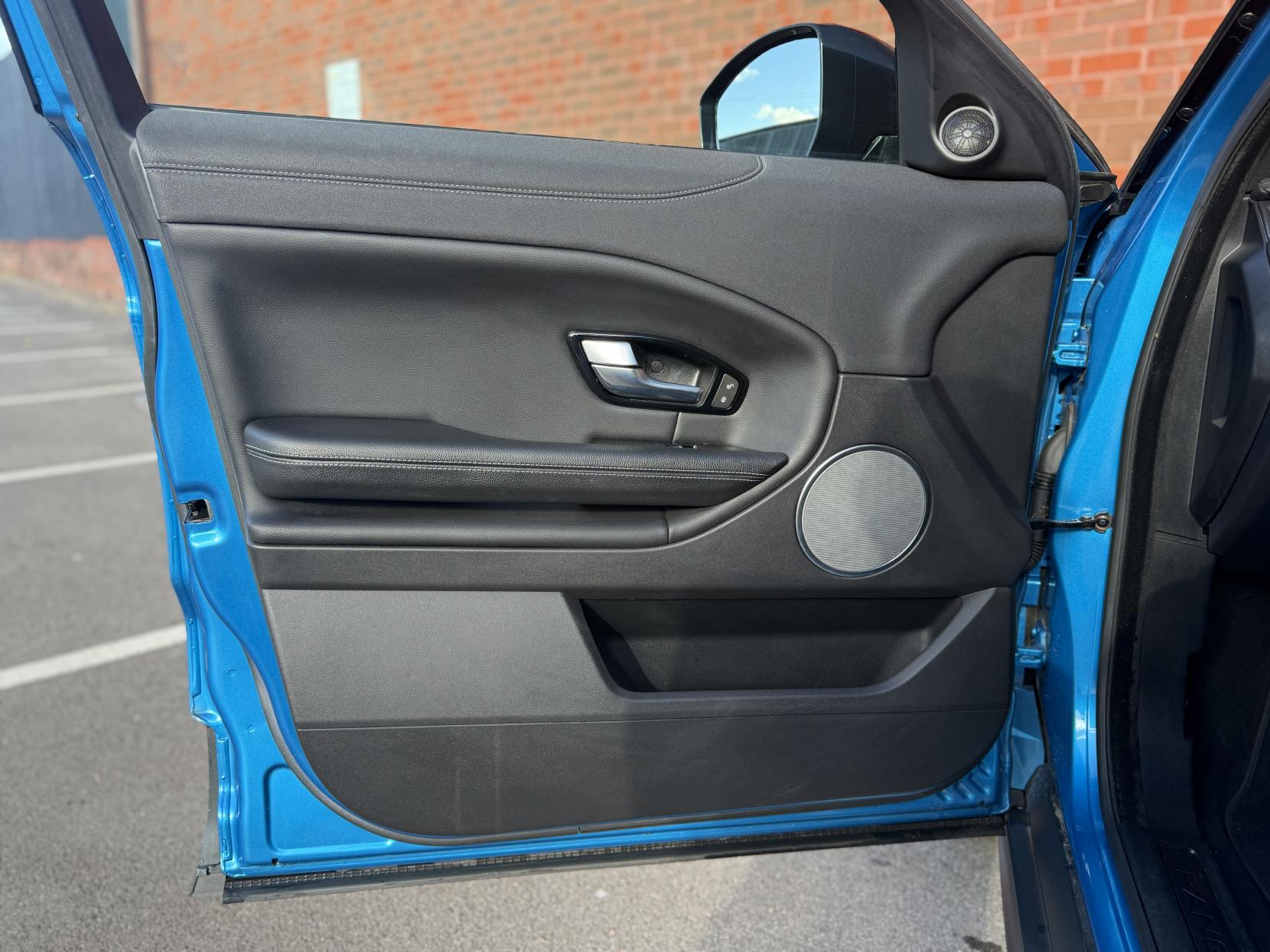 Land Rover Range Rover Evoque 2.0 TD4 Landmark SUV 5dr Diesel Auto 4WD Euro 6 (s/s) (180 ps)