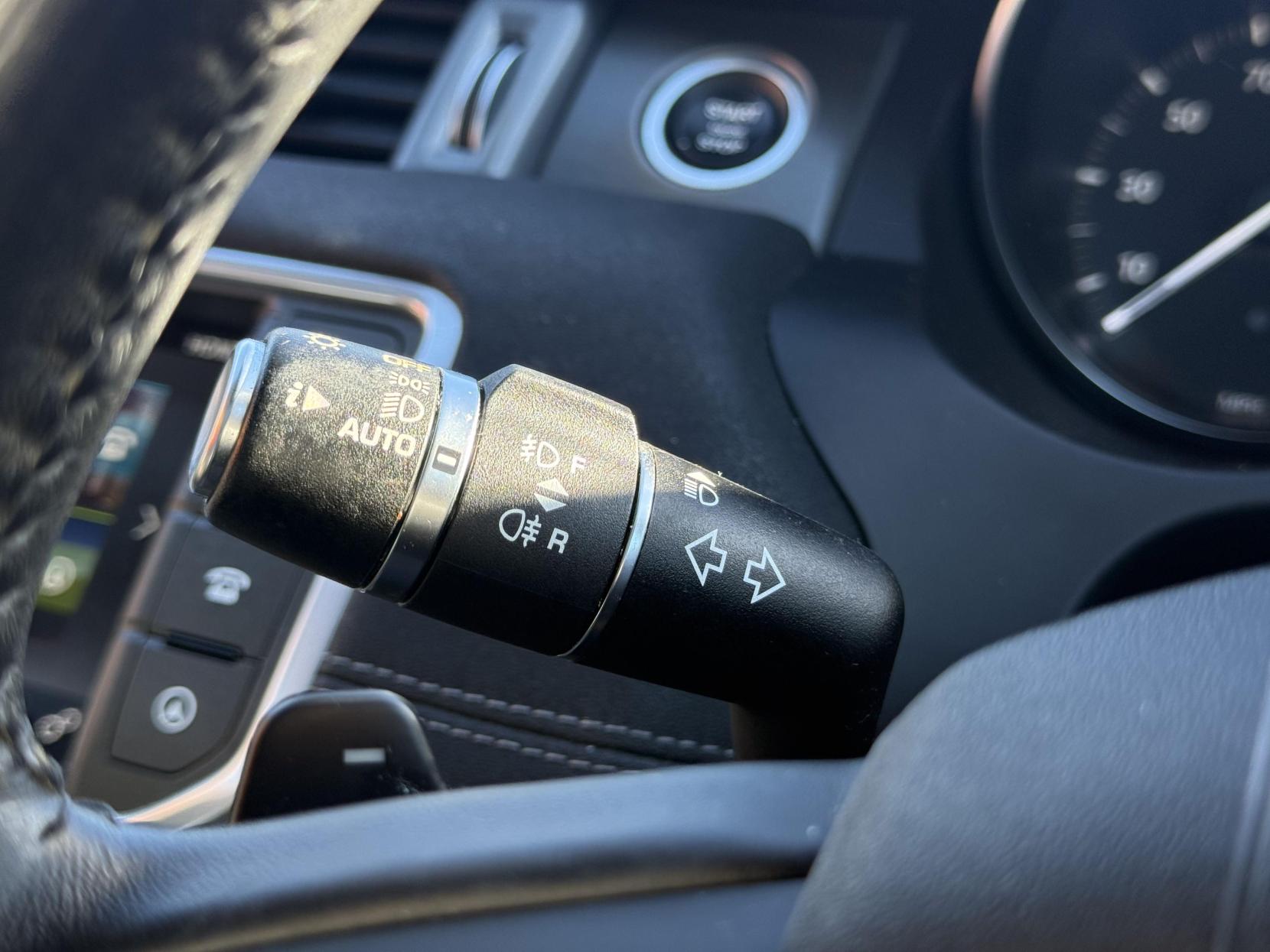 Land Rover Range Rover Evoque 2.0 TD4 Landmark SUV 5dr Diesel Auto 4WD Euro 6 (s/s) (180 ps)