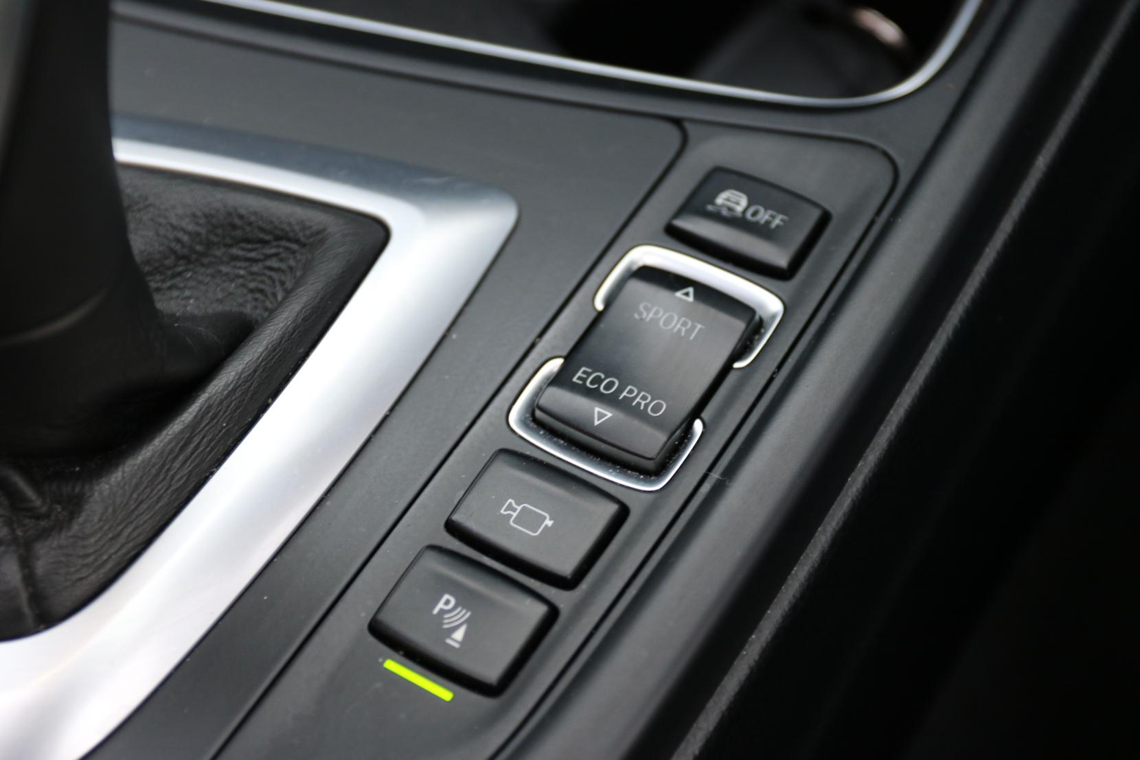 BMW 4 Series 3.0 435i M Sport Convertible 2dr Petrol Auto Euro 6 (s/s) (306 ps)