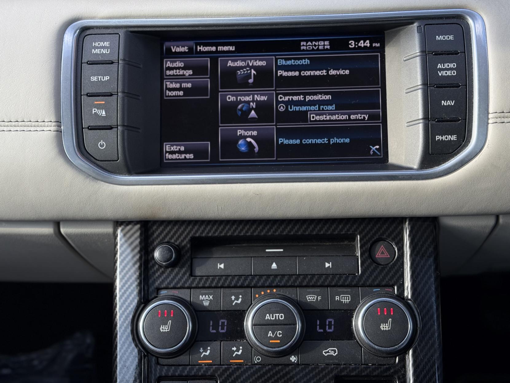 Land Rover Range Rover Evoque 2.2 SD4 Prestige SUV 5dr Diesel Manual 4WD Euro 5 (s/s) (190 ps)