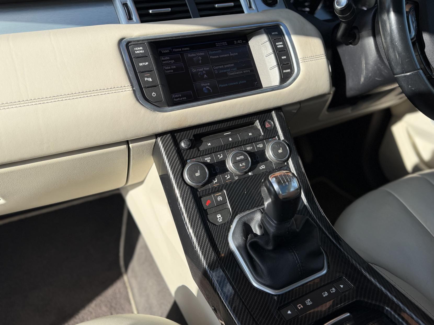 Land Rover Range Rover Evoque 2.2 SD4 Prestige SUV 5dr Diesel Manual 4WD Euro 5 (s/s) (190 ps)