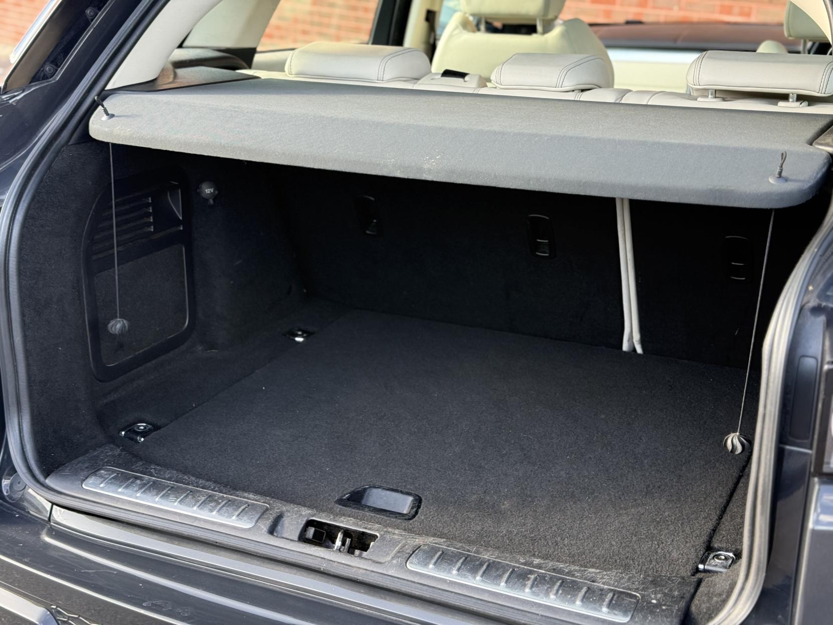 Land Rover Range Rover Evoque 2.2 SD4 Prestige SUV 5dr Diesel Manual 4WD Euro 5 (s/s) (190 ps)