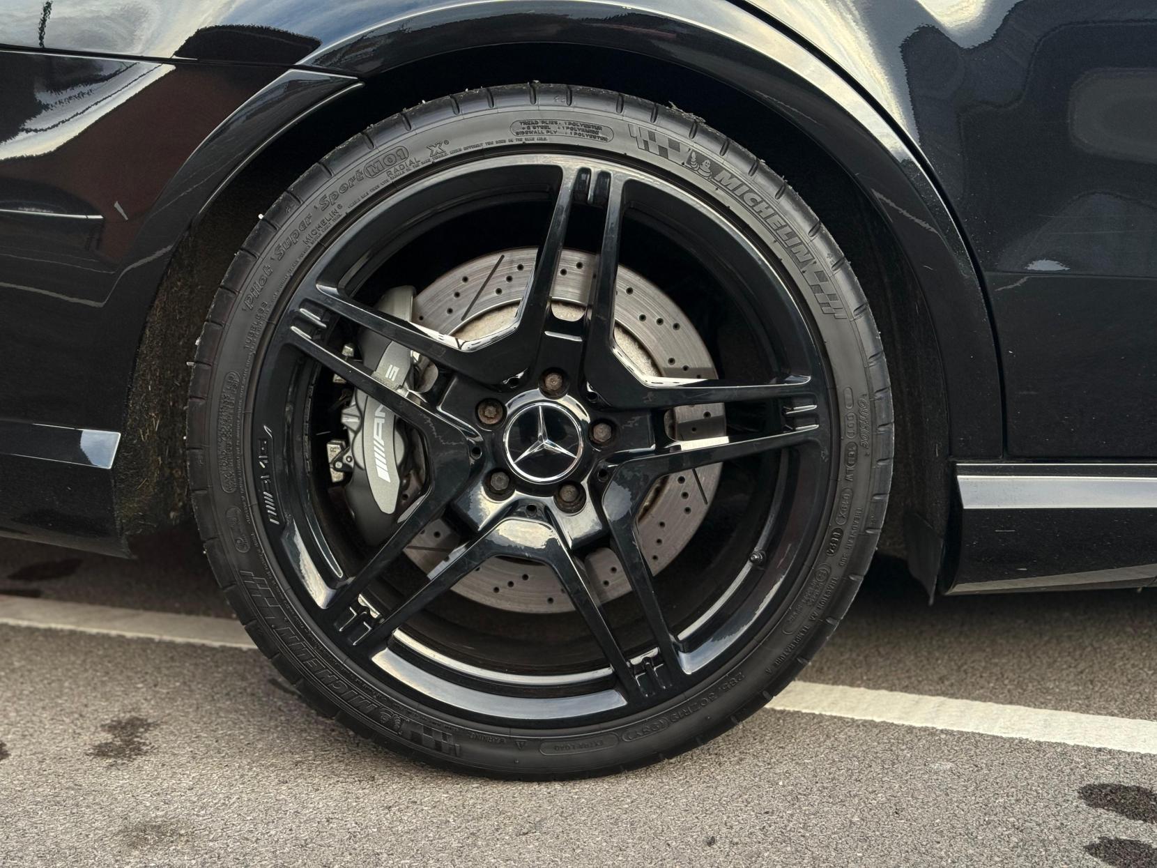 Mercedes-Benz E Class 6.2 E63 V8 AMG Saloon 4dr Petrol G-Tronic Euro 5 (525 ps)