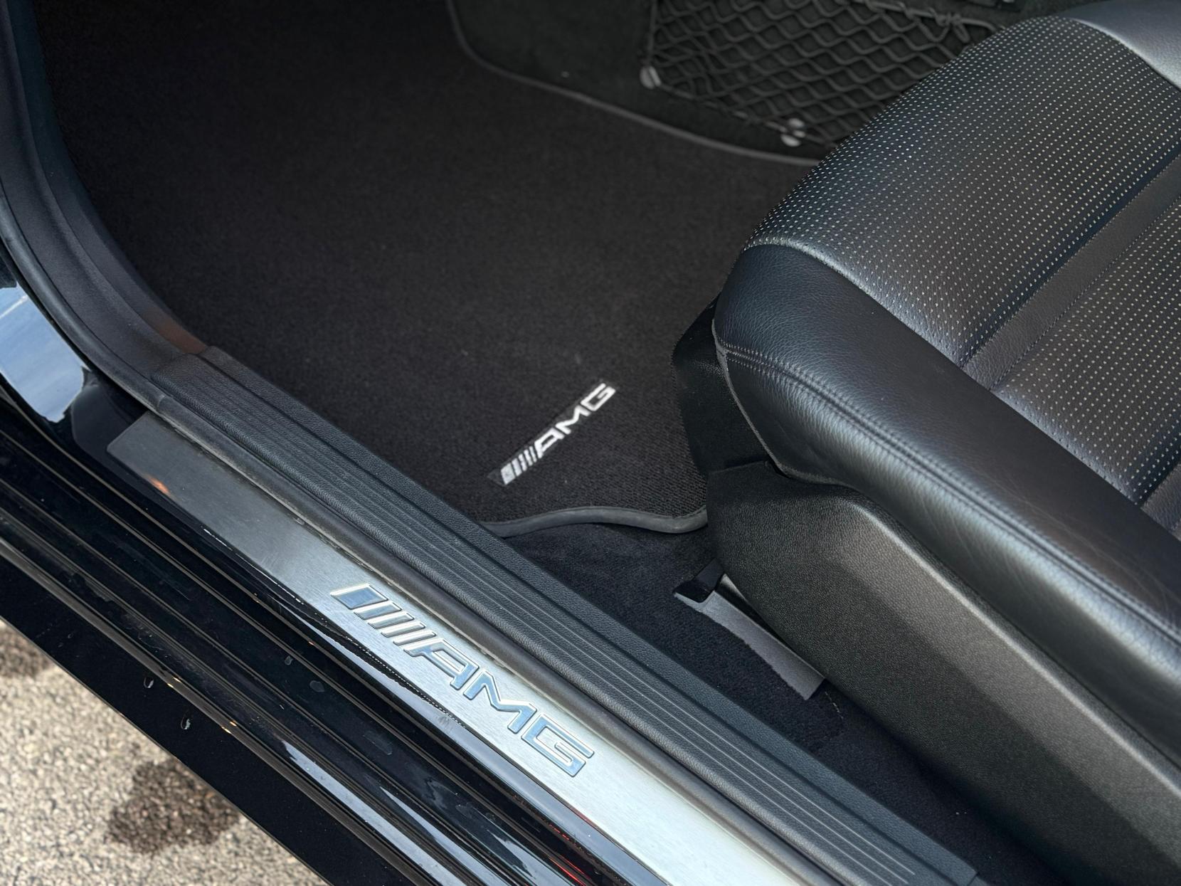 Mercedes-Benz E Class 6.2 E63 V8 AMG Saloon 4dr Petrol G-Tronic Euro 5 (525 ps)