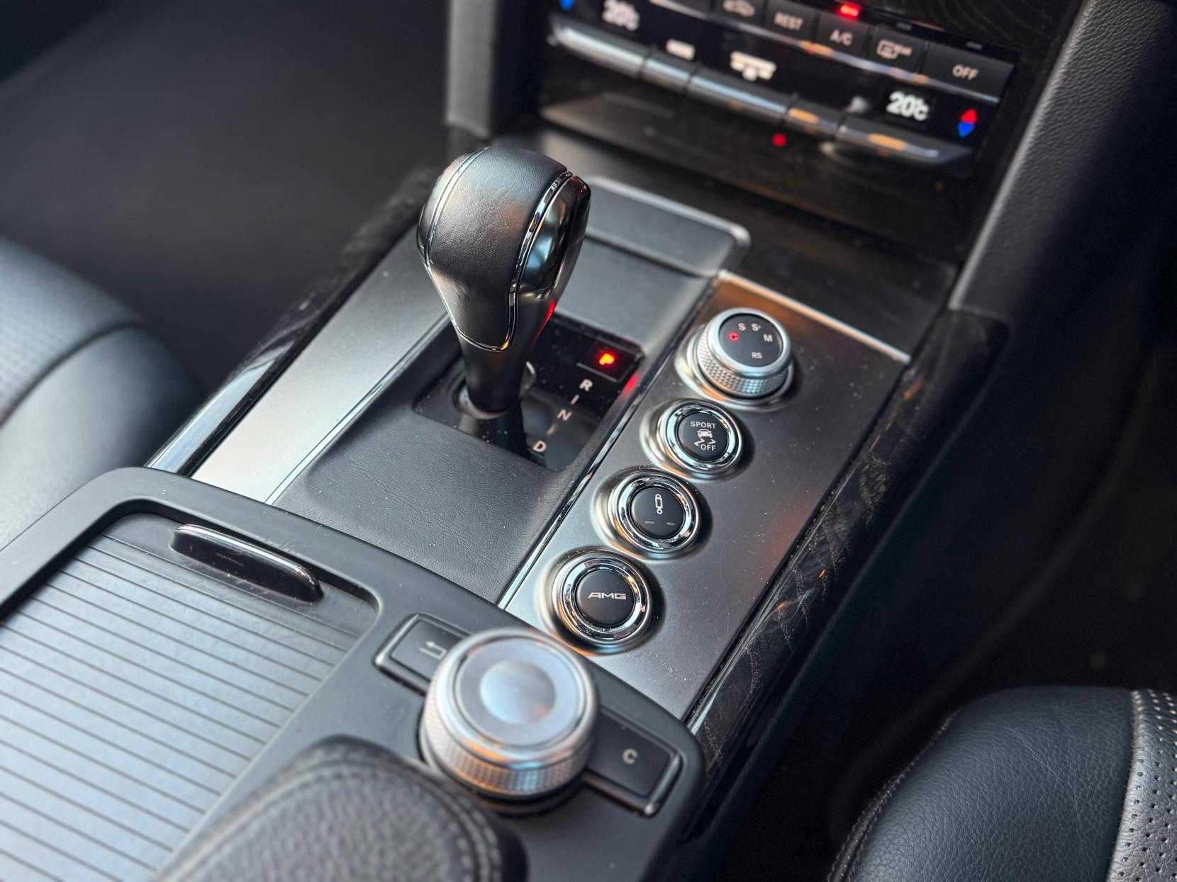 Mercedes-Benz E Class 6.2 E63 V8 AMG Saloon 4dr Petrol G-Tronic Euro 5 (525 ps)